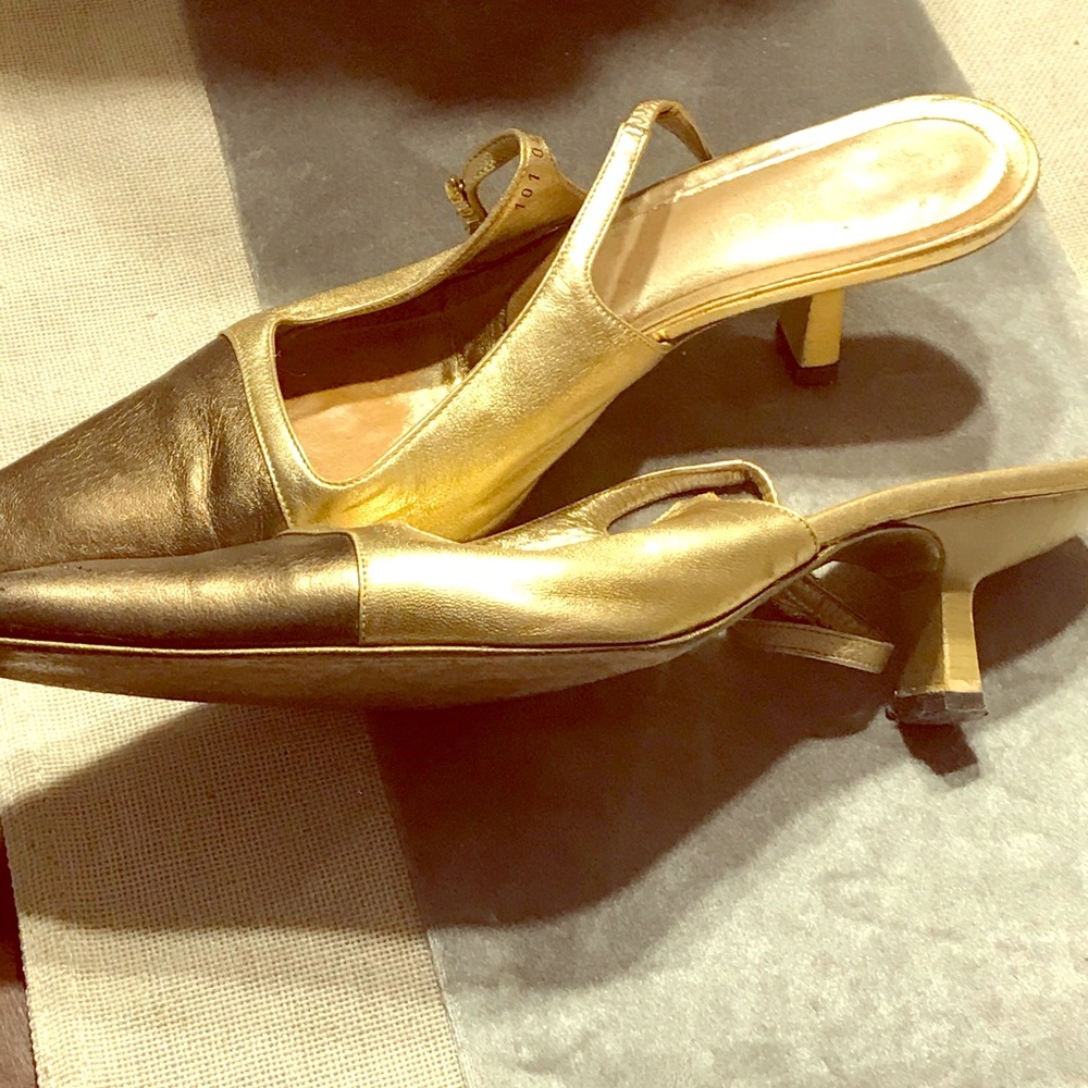 Gucci Gold/Pewter evening pumps